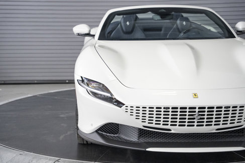 Used 2025 Ferrari Roma Spider image 10