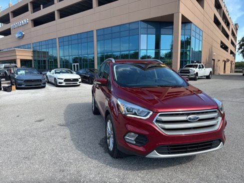 Used 2017 Ford Escape Titanium image 8