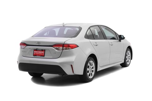 Used 2024 Toyota Corolla LE image 2