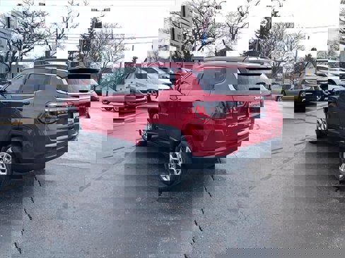 New 2025 Jeep Compass Latitude w/ Sun and Sound Group image 6