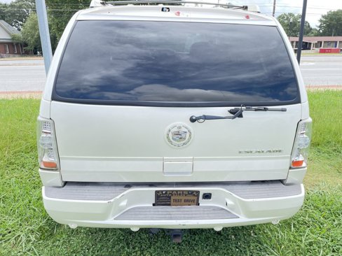 Used 2003 Cadillac Escalade 2WD image 8