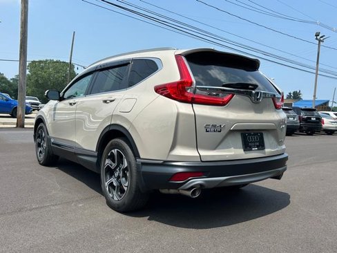 Used 2019 Honda CR-V Touring image 5