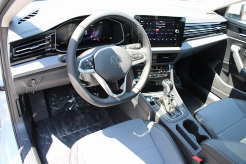 New 2025 Volkswagen Jetta SE image 8