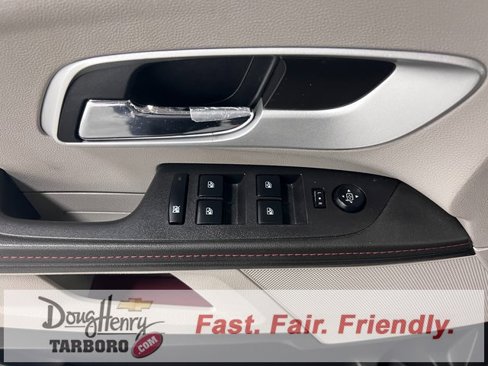 Used 2011 Chevrolet Equinox LT w/ Driver Convenience Package image 25