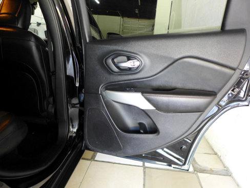 Used 2018 Jeep Cherokee Trailhawk w/ Quick Order Package 27L image 66