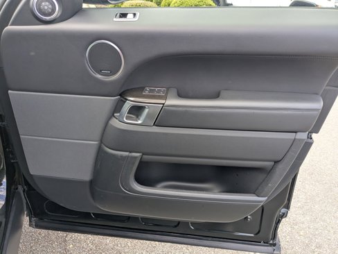Used 2020 Land Rover Range Rover Sport HSE Dynamic image 38