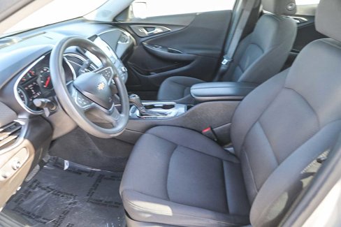 Used 2020 Chevrolet Malibu LT image 16