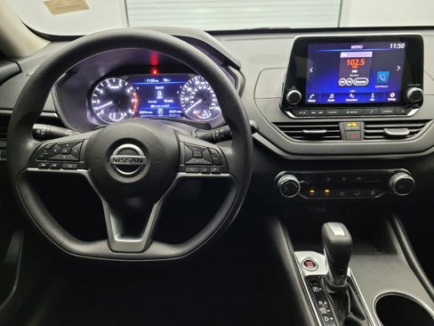 Used 2022 Nissan Altima 2.5 SV image 22