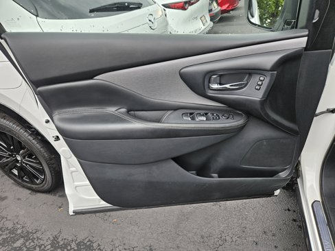 Used 2019 Nissan Murano Platinum image 16