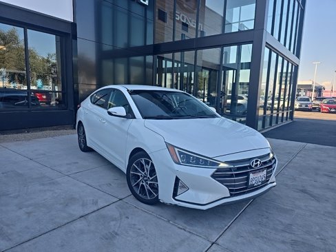 Used 2020 Hyundai Elantra Limited w/ Cargo Package (C1) image 2