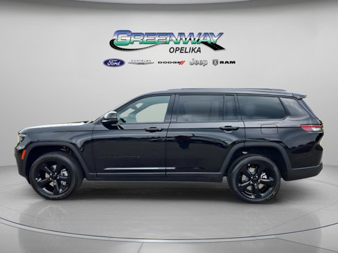 New 2025 Jeep Grand Cherokee L Altitude image 4