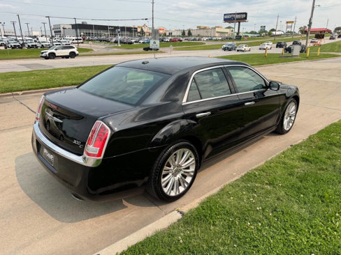 Used 2014 Chrysler 300 C w/ Beats Audio Group image 5
