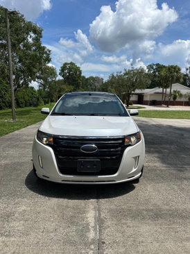 Used 2013 Ford Edge Sport w/ Driver Entry Pkg image 2