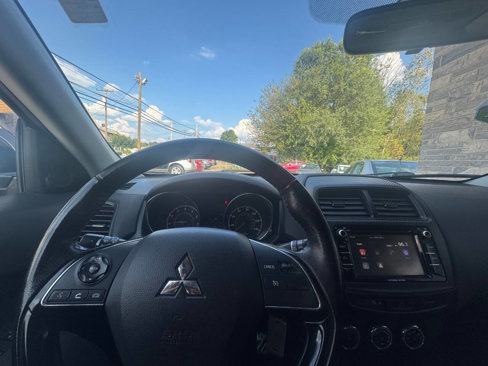 Used 2017 Mitsubishi Outlander Sport LE image 38