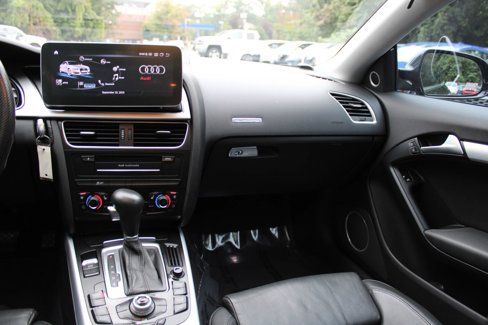 Used 2011 Audi A5 2.0T Premium Plus image 13