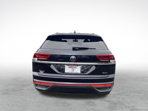 Used 2022 Volkswagen Atlas Cross Sport SE image 6