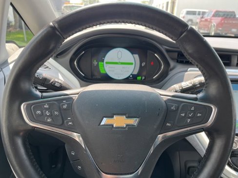 Used 2021 Chevrolet Bolt LT image 18