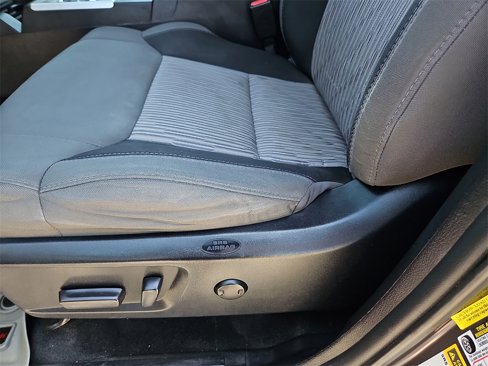 Used 2017 Toyota Tundra SR5 image 22