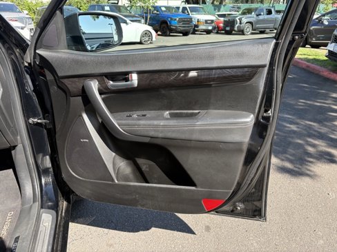 Used 2014 Kia Sorento SX image 20
