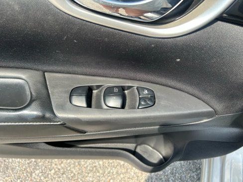 Used 2019 Nissan Sentra SV image 22