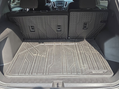 Used 2022 Chevrolet Equinox LT image 36