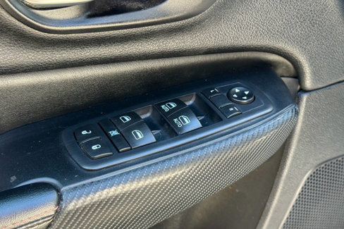 Used 2017 Jeep Cherokee 75th Anniversary image 20