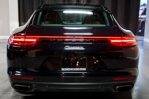 Used 2018 Porsche Panamera image 81