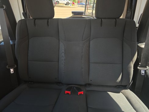 Used 2019 Jeep Wrangler Sport image 28