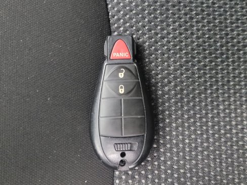 Used 2019 Jeep Cherokee Latitude w/ Popular Appearance Group image 32