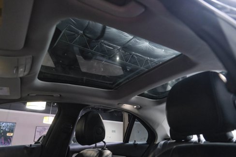 Used 2015 Mercedes-Benz C 300 Sedan image 5
