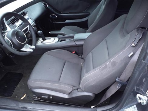 Used 2011 Chevrolet Camaro LT image 8