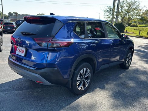 Used 2023 Nissan Rogue SV image 5