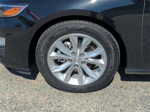 Certified 2022 Chevrolet Malibu LT w/ Leather Package image 33