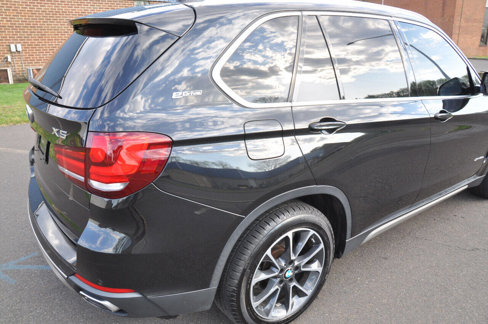 Used 2017 BMW X5 xDrive40e image 12