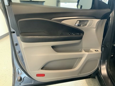 Used 2019 Honda Ridgeline RTL image 37