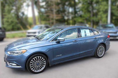 Used 2018 Ford Fusion Titanium image 4