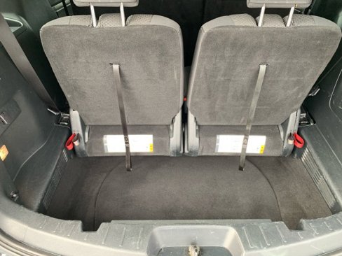 Used 2019 Ford Explorer XLT w/ Equipment Group 201A image 14
