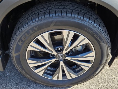 Used 2023 Nissan Rogue SV image 8