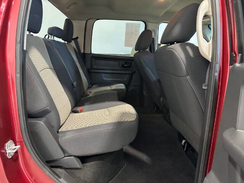 Used 2012 RAM 2500 ST w/ Chrome Appearance Group image 18