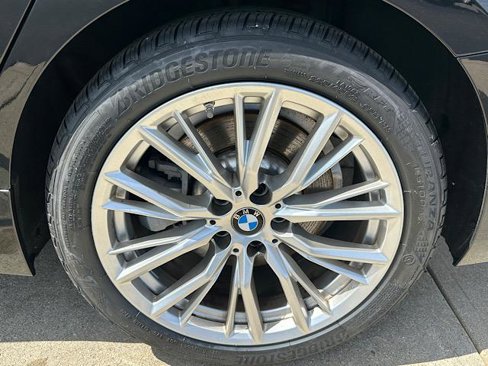 Certified 2023 BMW 330i xDrive Sedan w/ Premium Package image 31