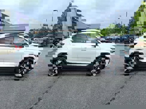 Certified 2024 Volvo C40 P8 Recharge Plus w/ Climate Package image 2