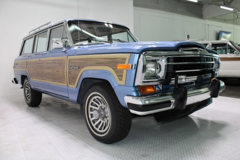 Used 1991 Jeep Grand Wagoneer image 10