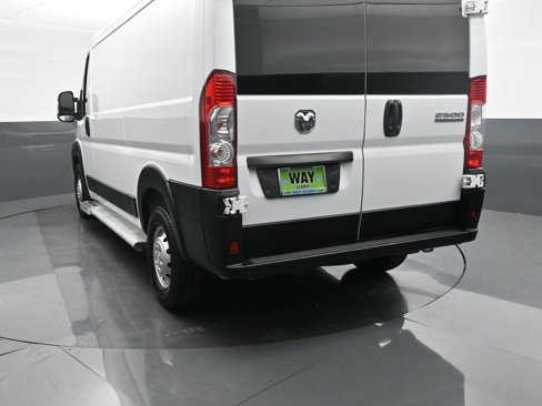 Used 2023 RAM ProMaster 2500 image 4