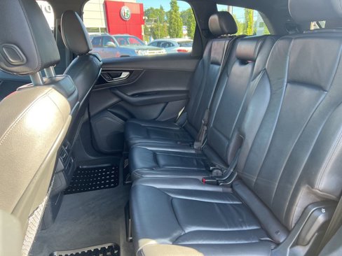 Used 2017 Audi Q7 3.0T Premium Plus image 19