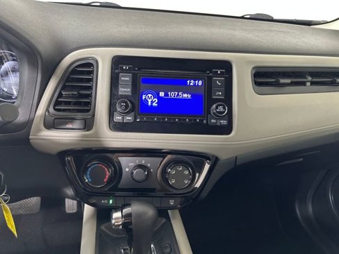 Used 2018 Honda HR-V LX image 21