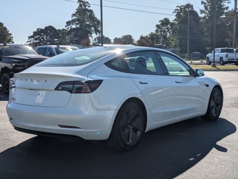 Used 2023 Tesla Model 3 Standard Range image 5