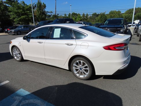 Used 2020 Ford Fusion Energi Titanium image 8