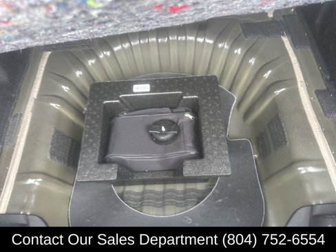 Used 2024 Chevrolet Malibu LT image 30