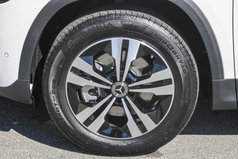 Certified 2025 Mercedes-Benz GLA 250 image 11