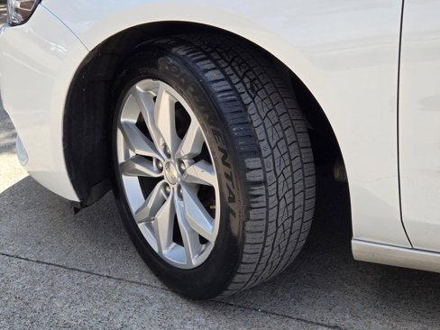 Used 2016 Chevrolet Impala LT image 8